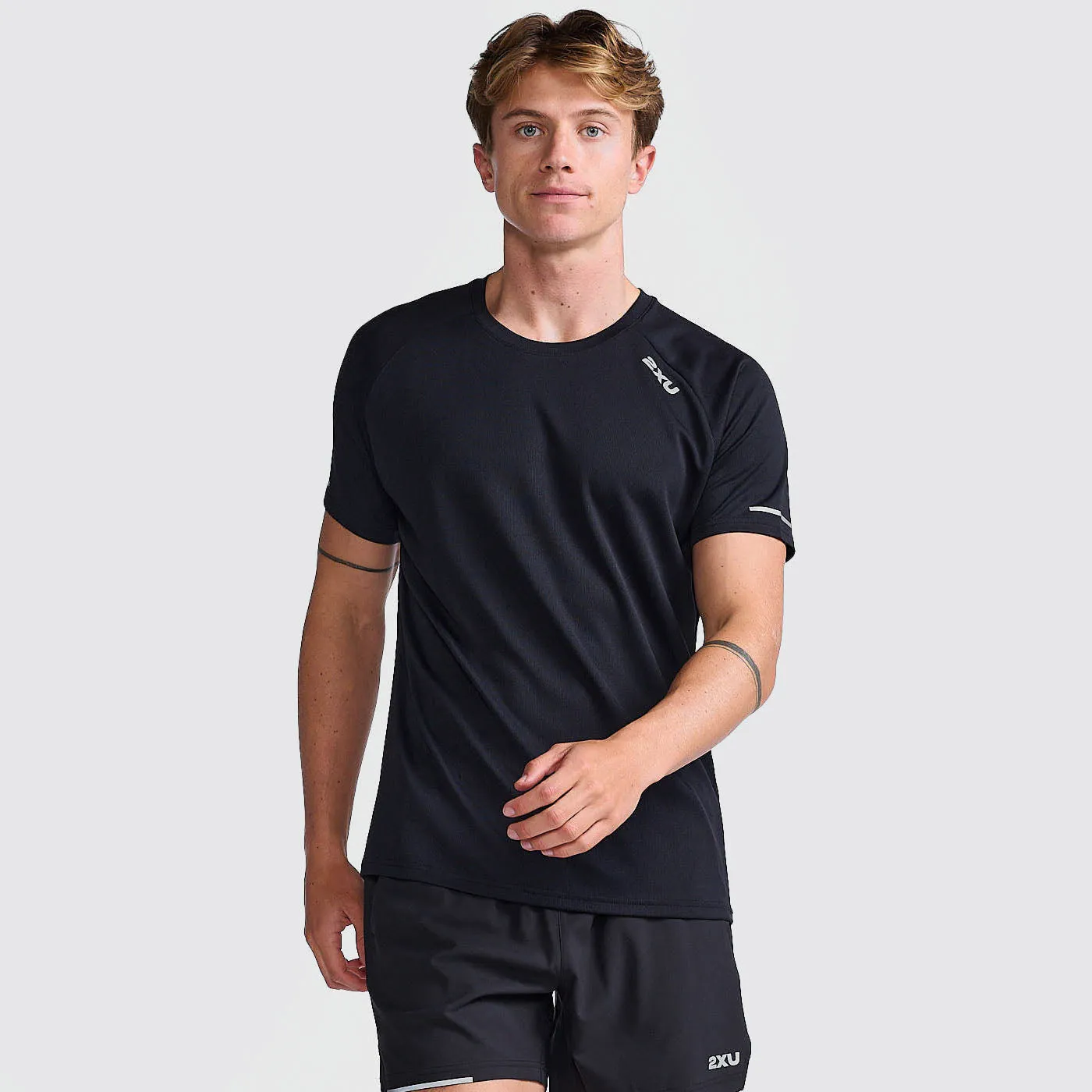 2XU - Aero Tee - Black/Silver Reflective