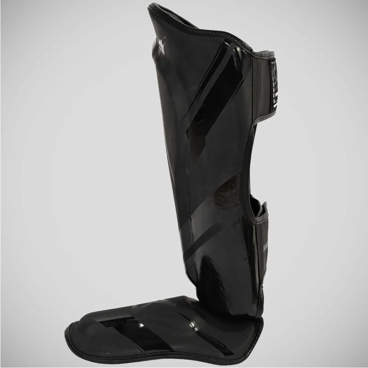 8 Weapons Shift Matt Shin Guards Black