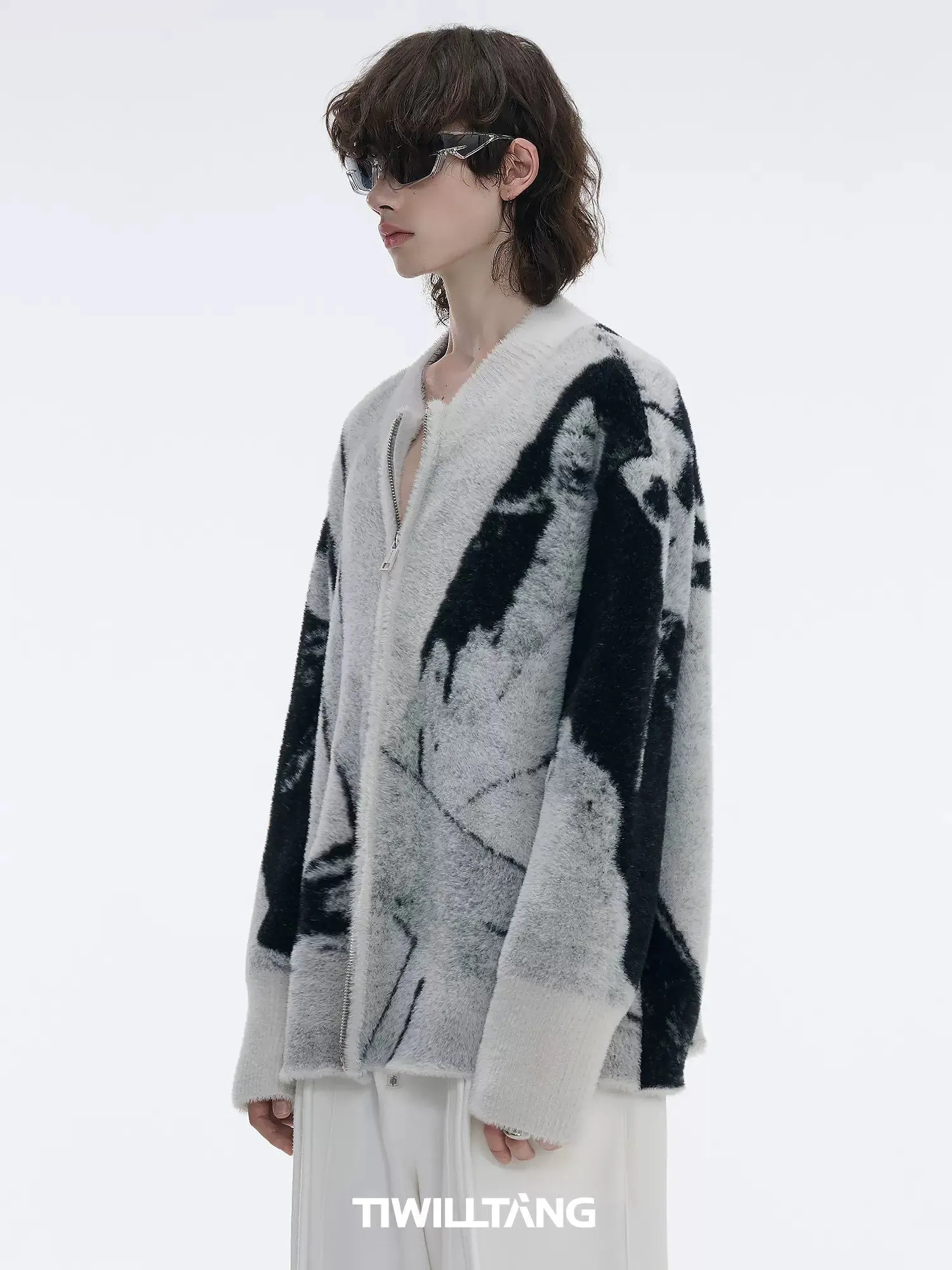 Abstract Ink Zipped Cardigan