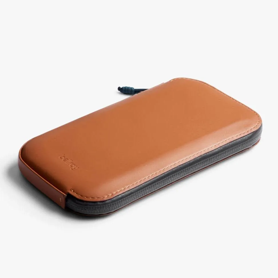 All-Conditions Phone Pocket