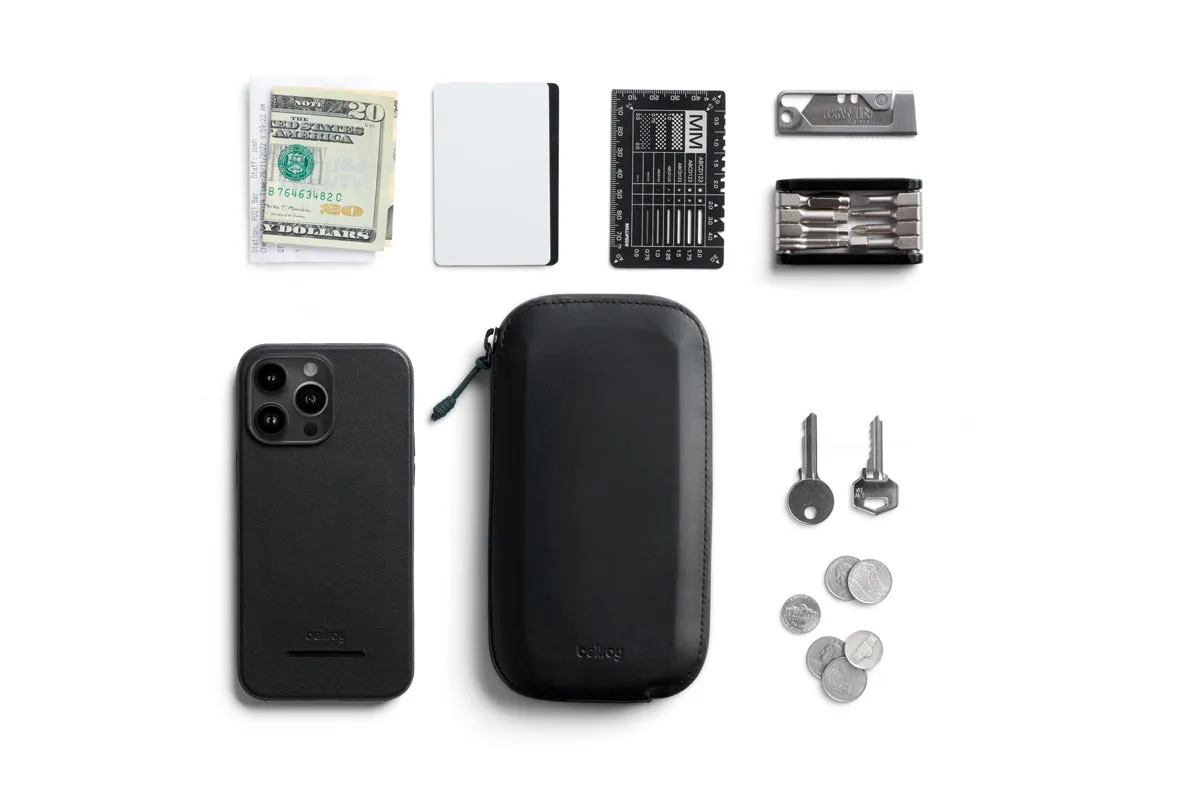 All-Conditions Phone Pocket