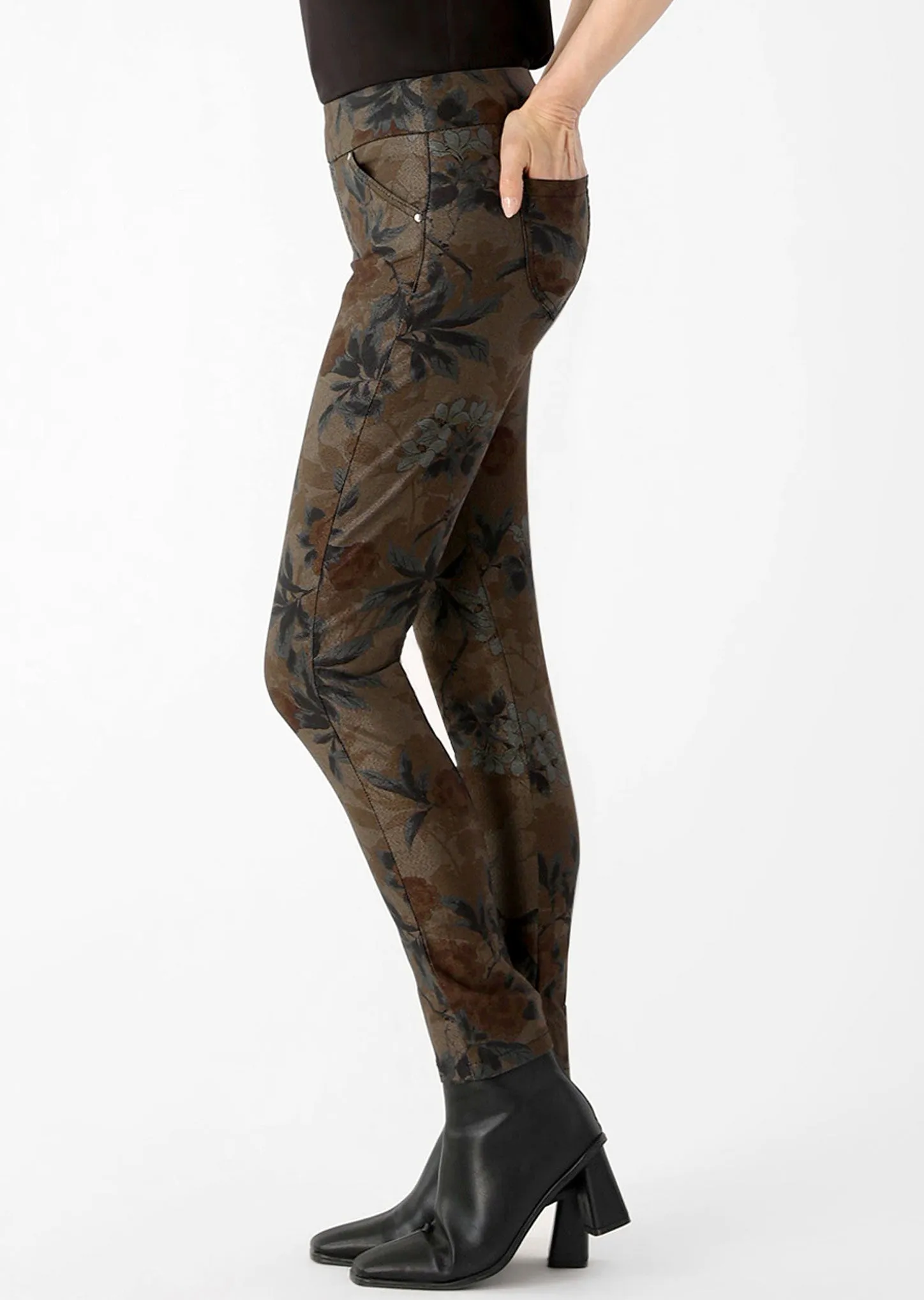 Amber Print 29" Ankle Pant