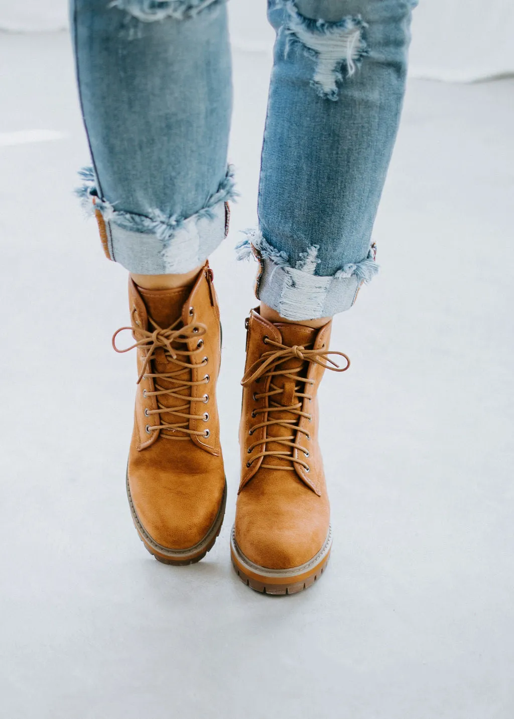 Benning Lug Sole Lace Up Boot