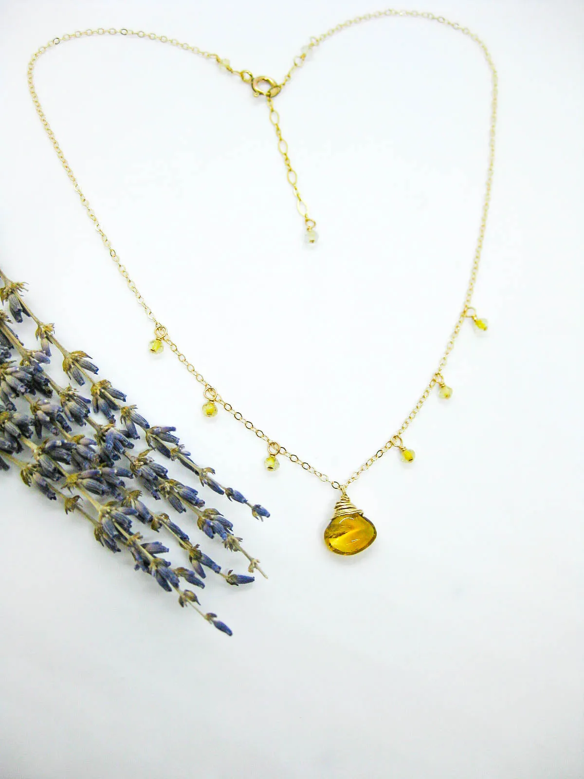 Chamomile: Citrine Necklace - n600