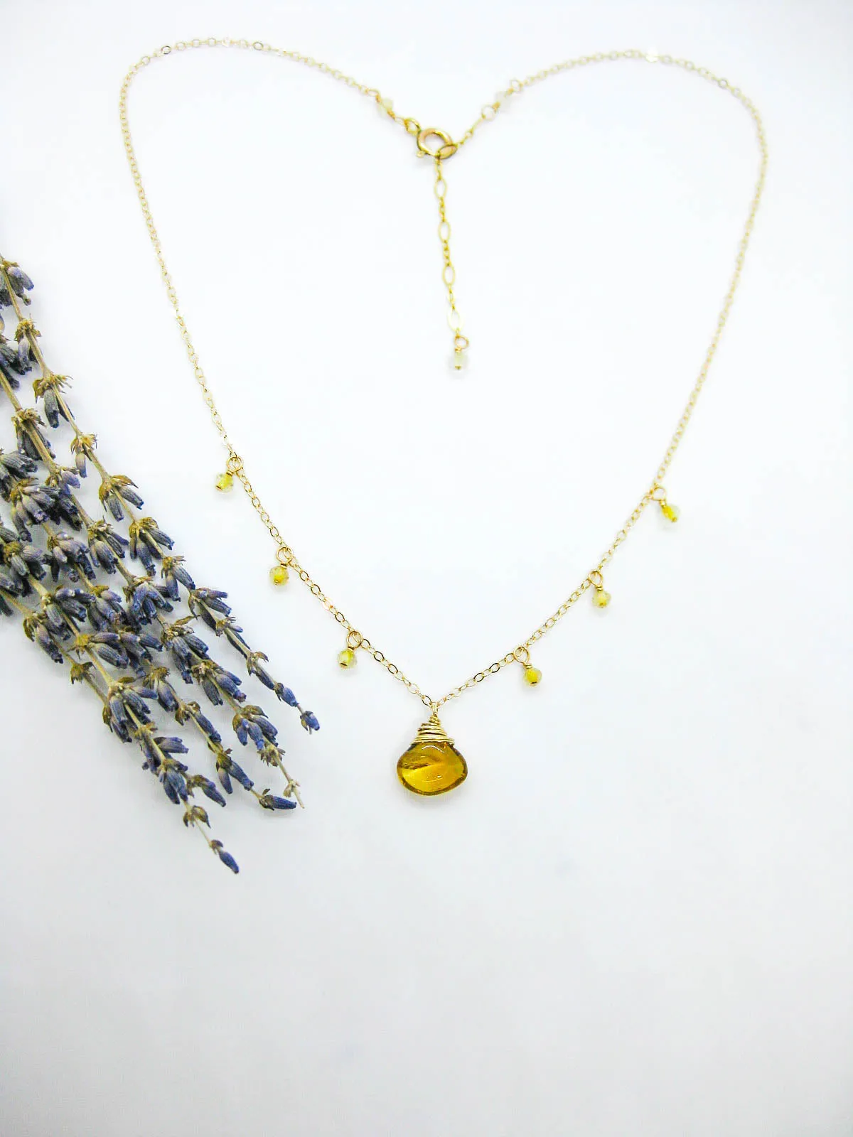 Chamomile: Citrine Necklace - n600