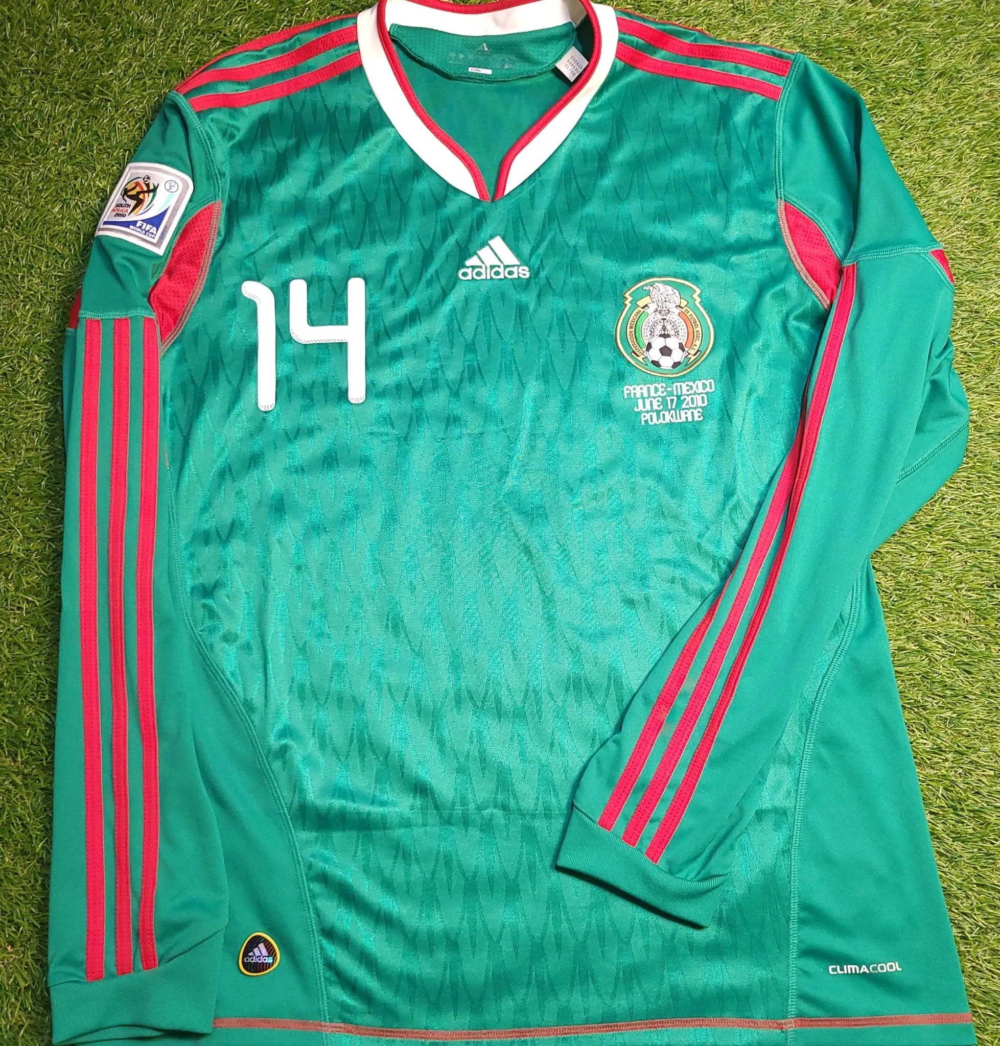 Chicharito Mexico 2010 WORLD CUP Home Long Sleeve Soccer Jersey Shirt L SKU# P41409