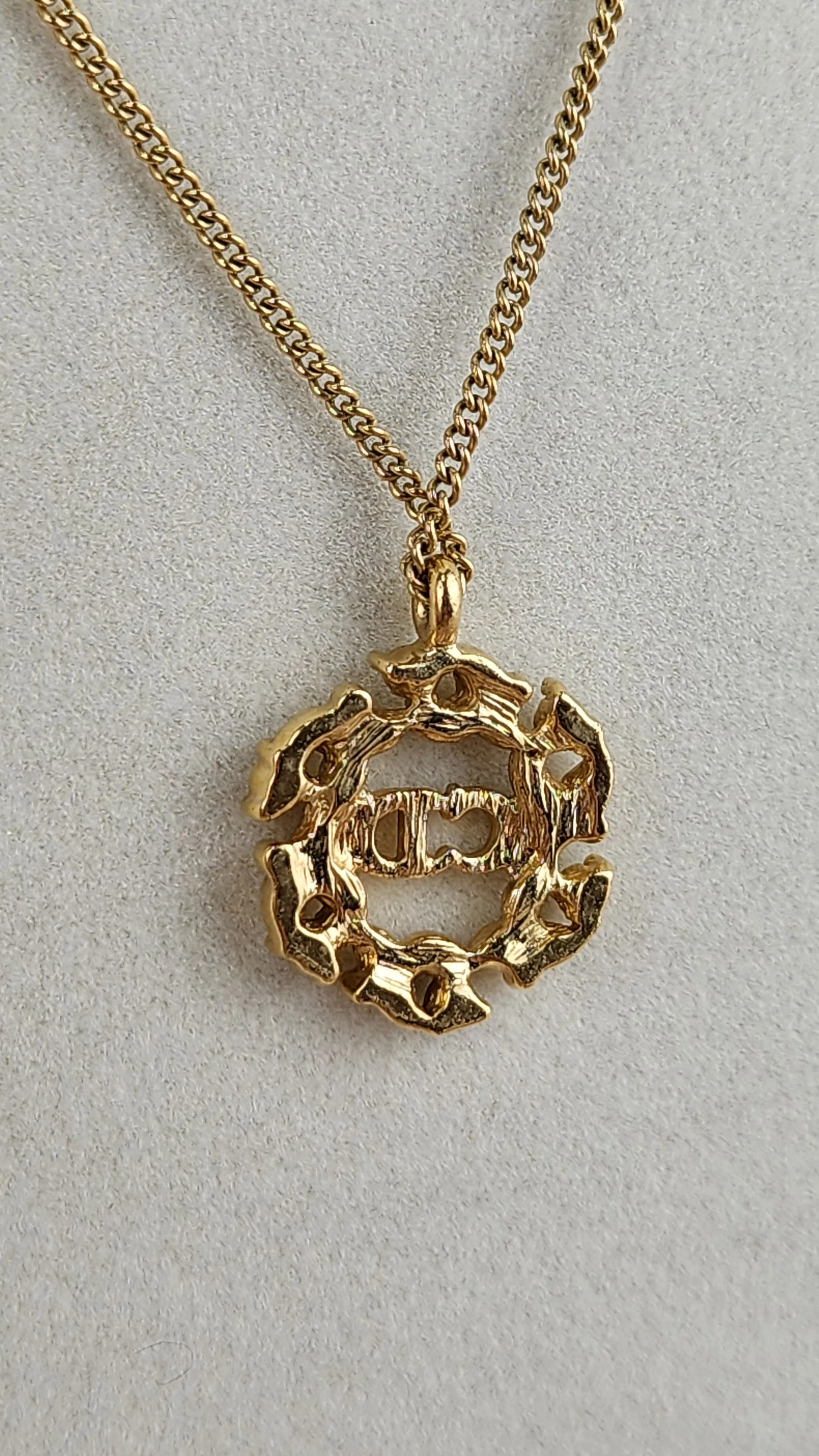 Christian Dior Diamanté Circle Pendant Necklace