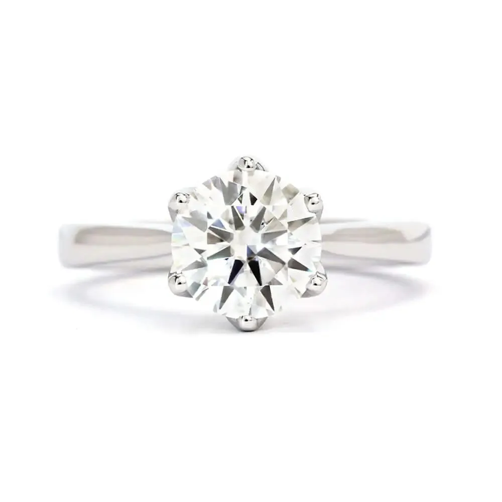 Ellen Round Moissanite Flower Petal Setting Ring in 18K gold