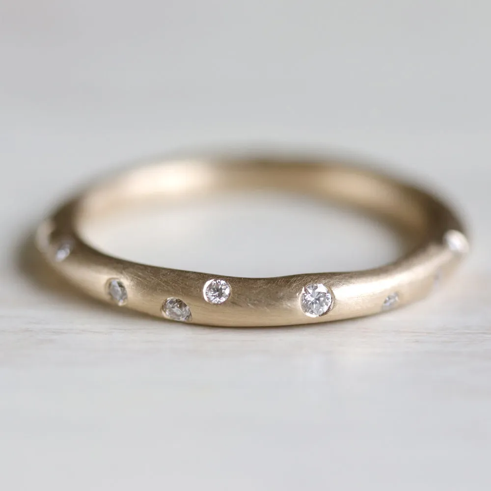 Full Eternity Round Sculpted Diamond Stacking Ring •