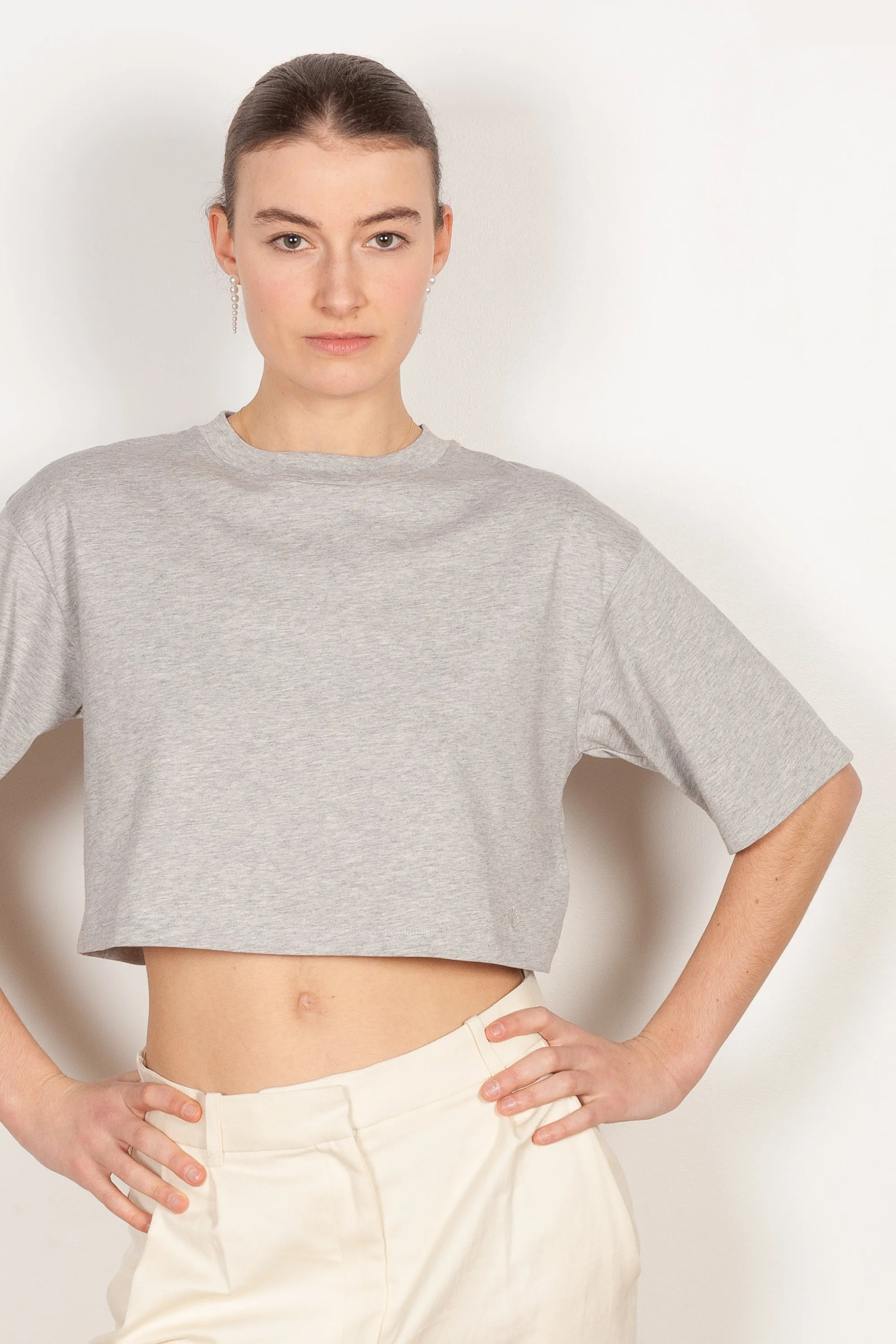 Gupo Cropped Tshirt