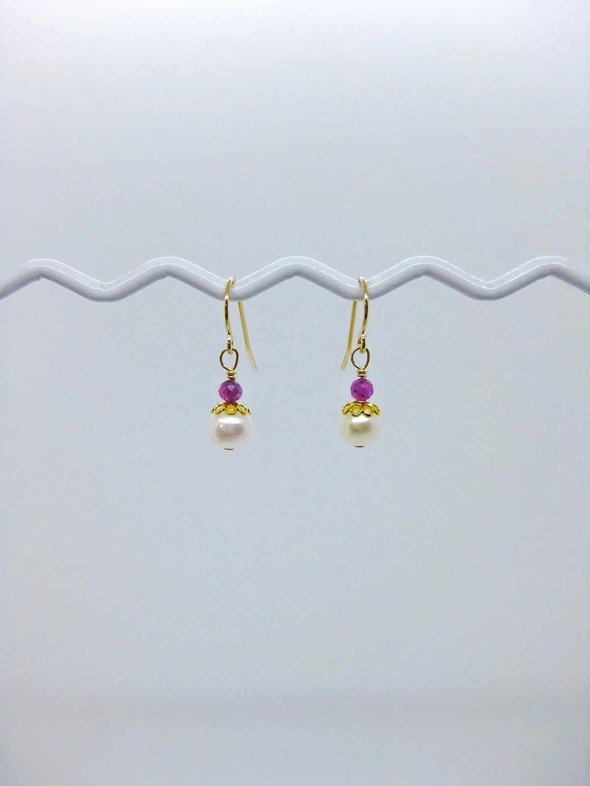 Heather: Ruby Pearl Earrings - e699