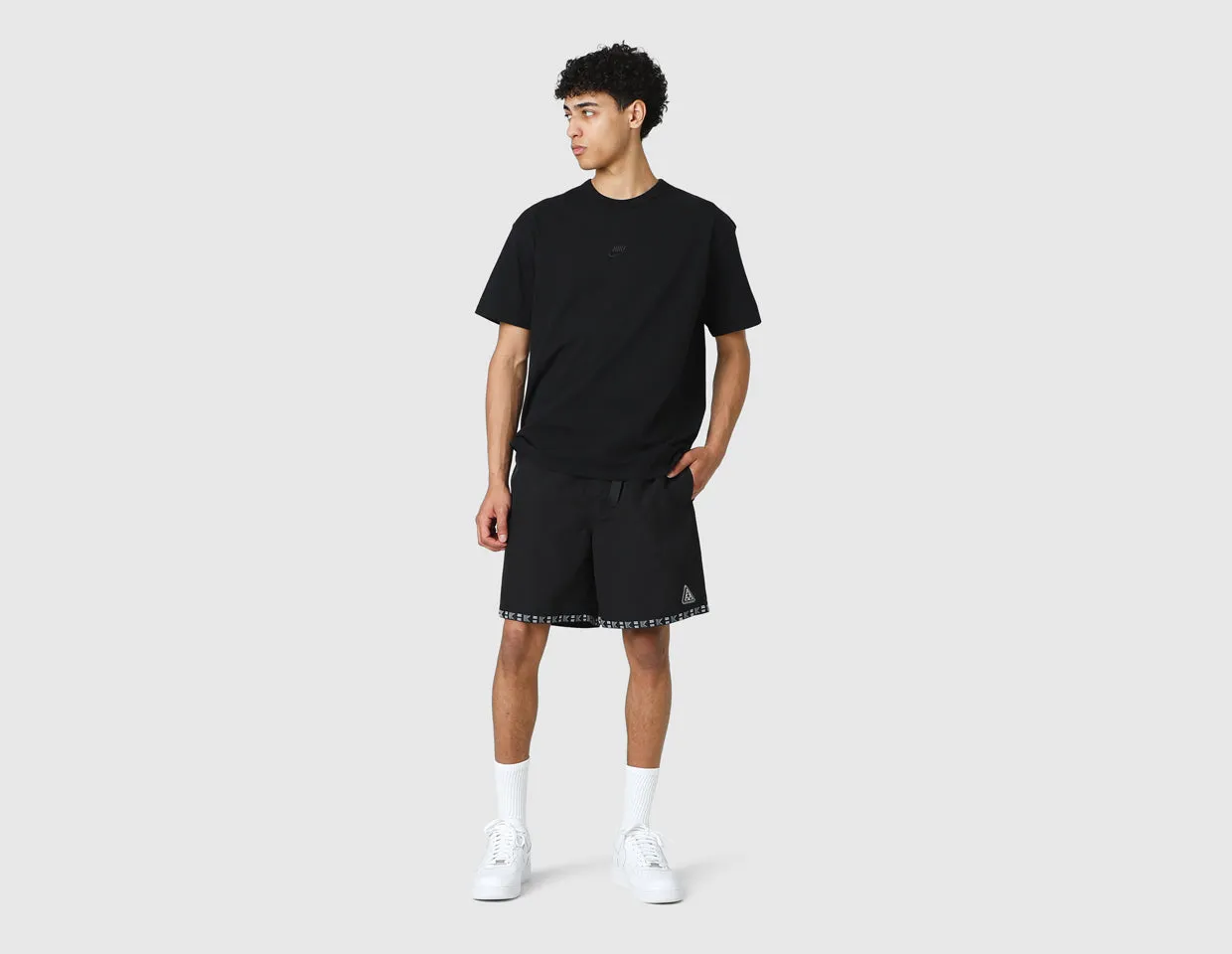 HUF Peak Tech Shorts / Black