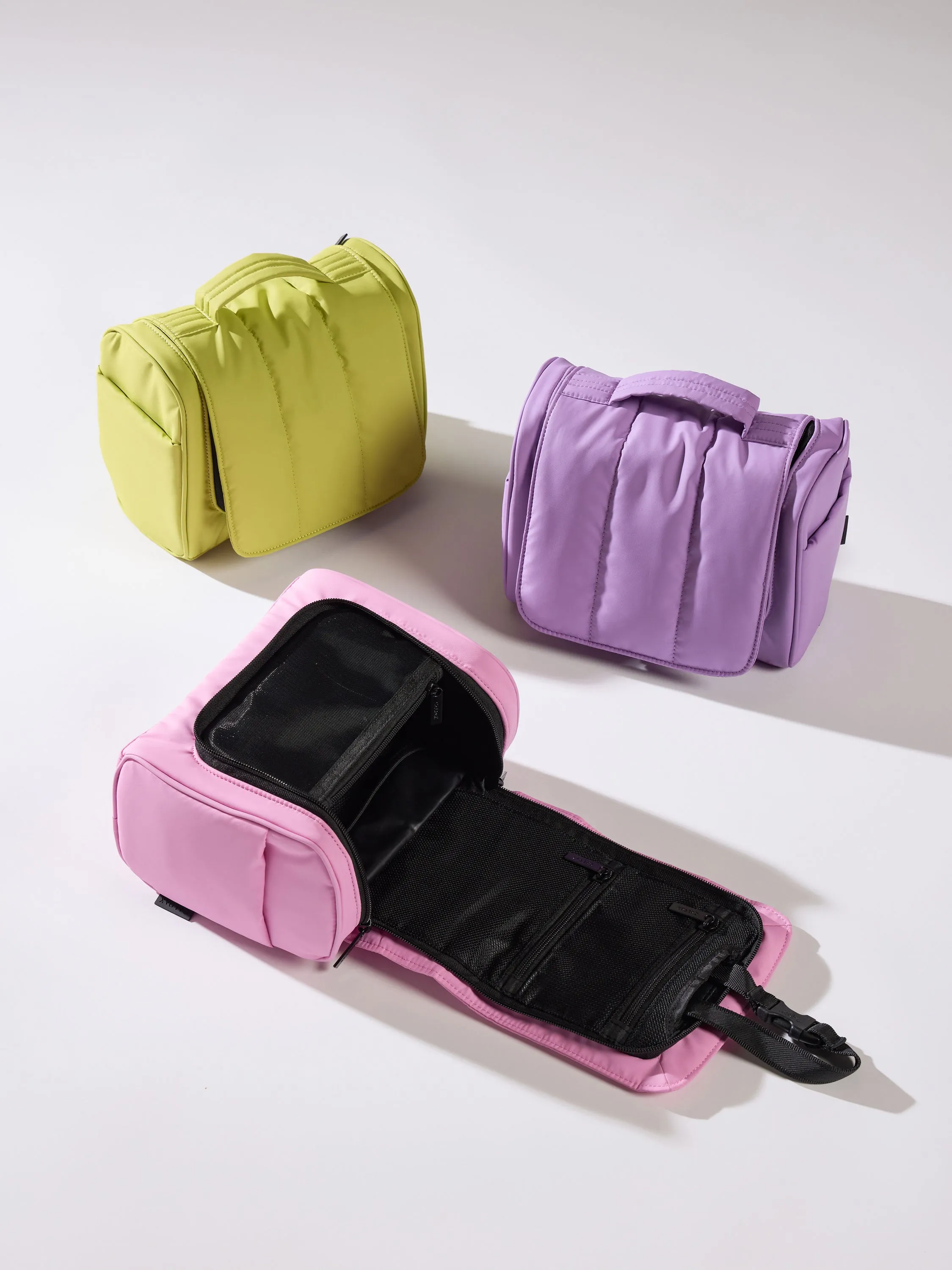 Luka Hanging Toiletry Bag