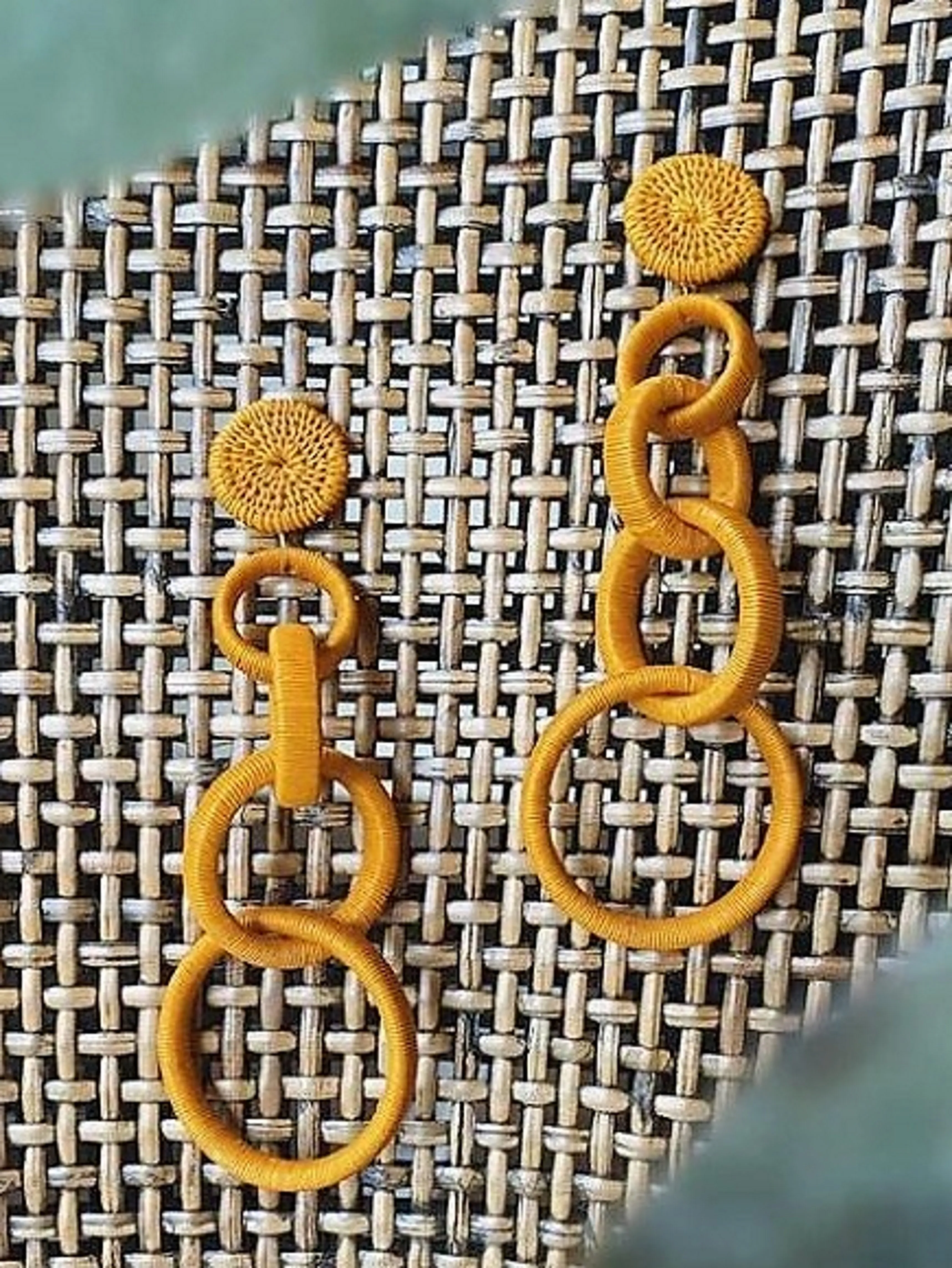 Mini Padau Werrengue Earring