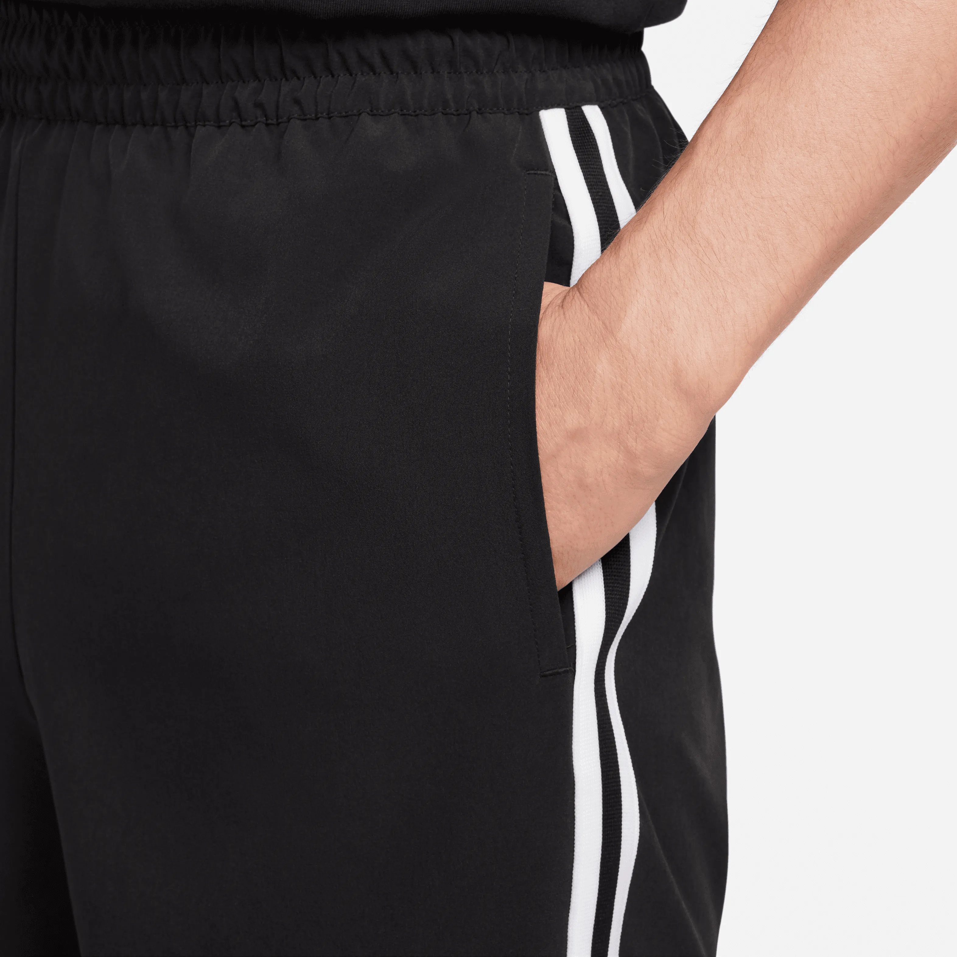 Nike DNA Men's Dri-FIT 6" UV Woven Basketball Shorts