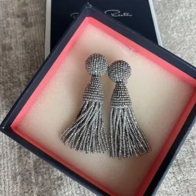 OSCAR DE LA RENTA Short Beaded Tassel Clip-On Earrings