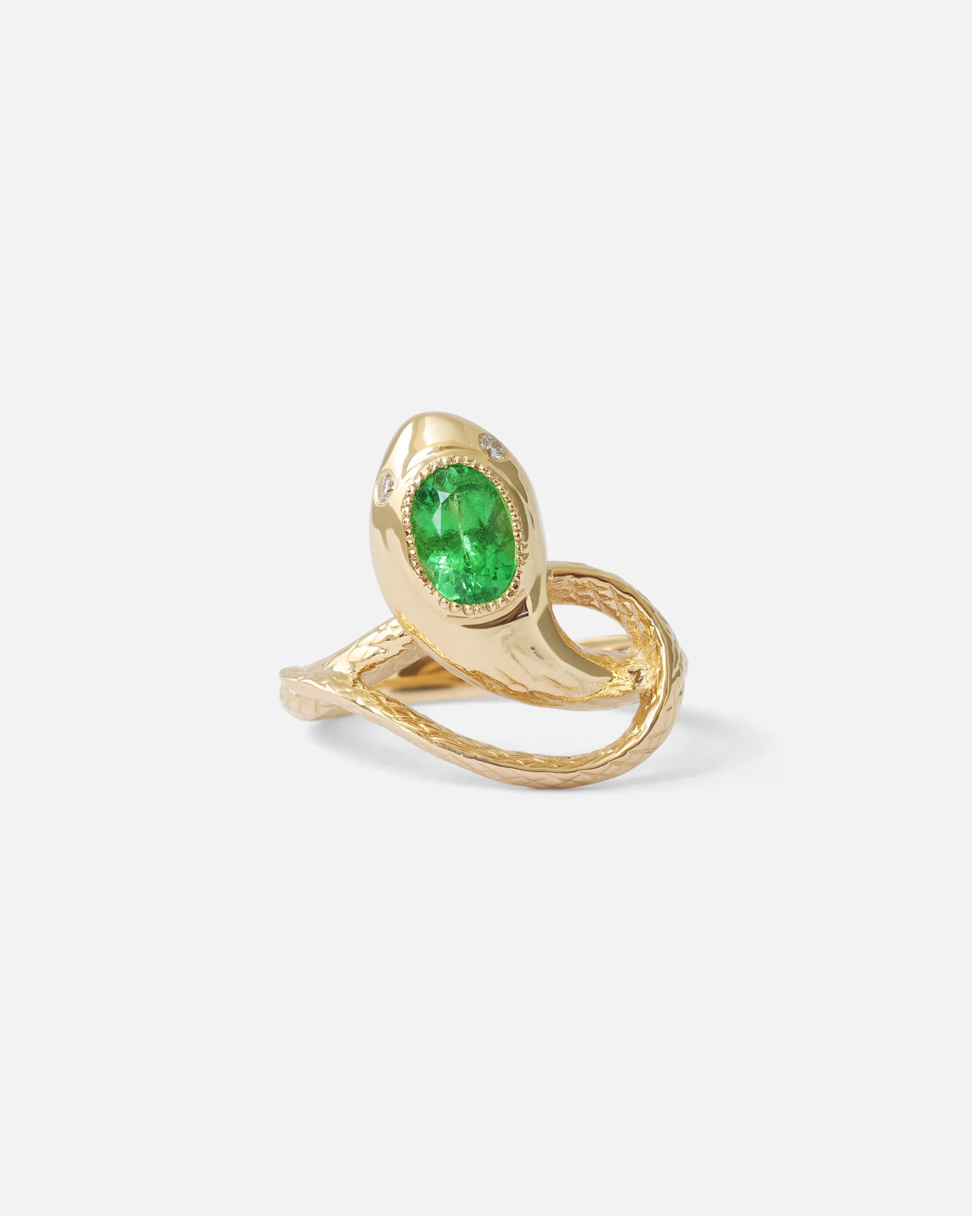 Serpentes Ring / Tsavorite and Diamonds