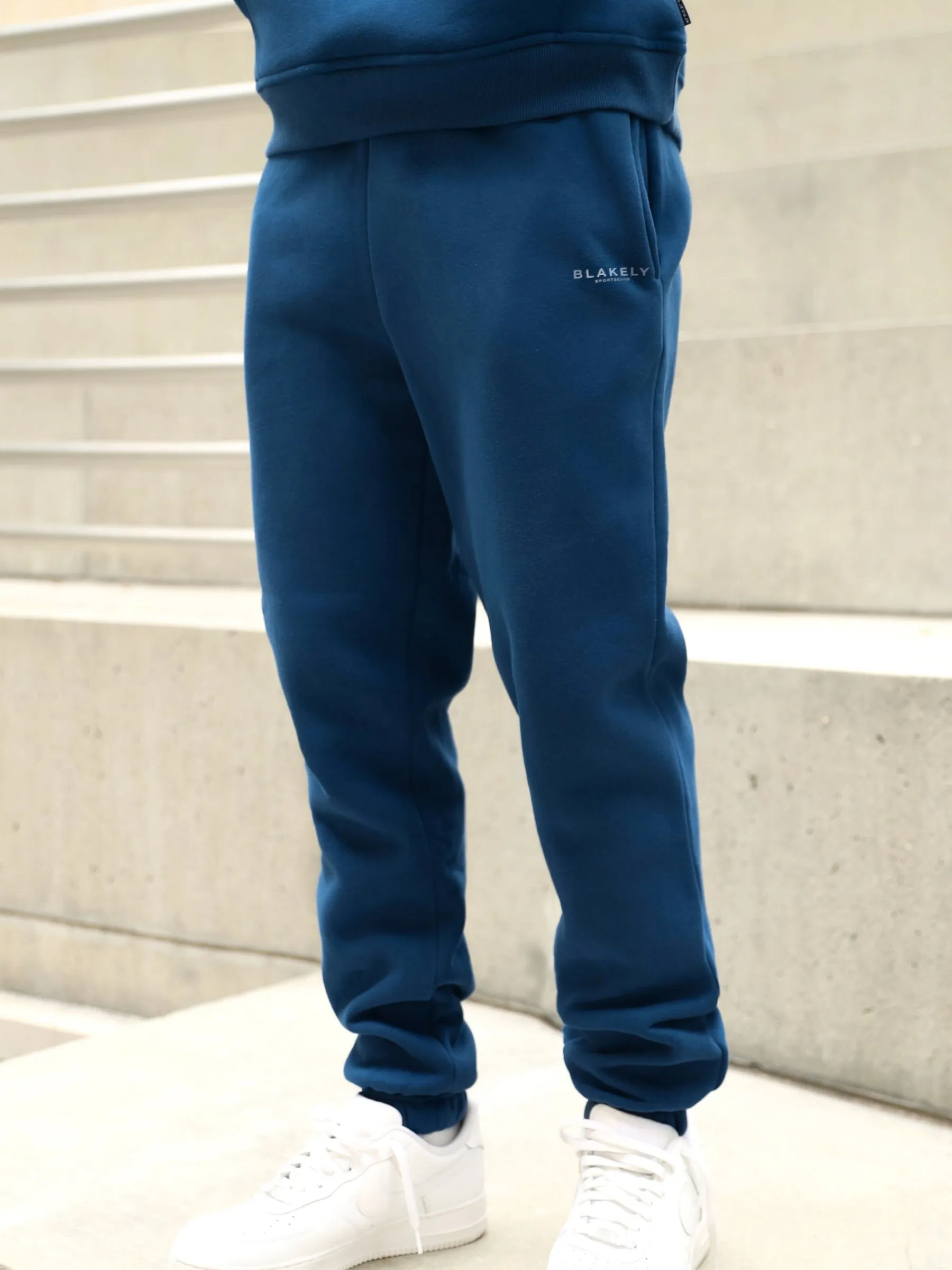 Sports Club Relaxed Sweatpants - Vintage Blue